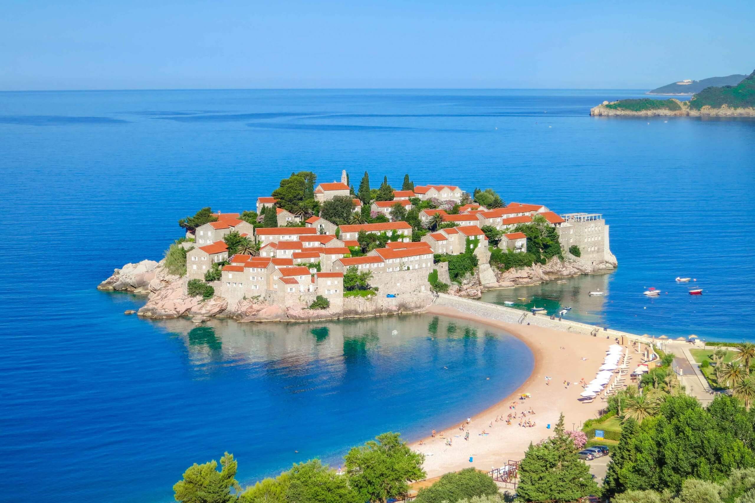 What Makes Montenegro A Luxury Resort Hot Spot?